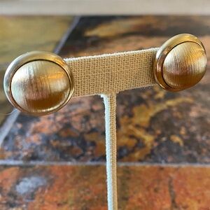 Brushed Satin & Polished Gold Button Earri…